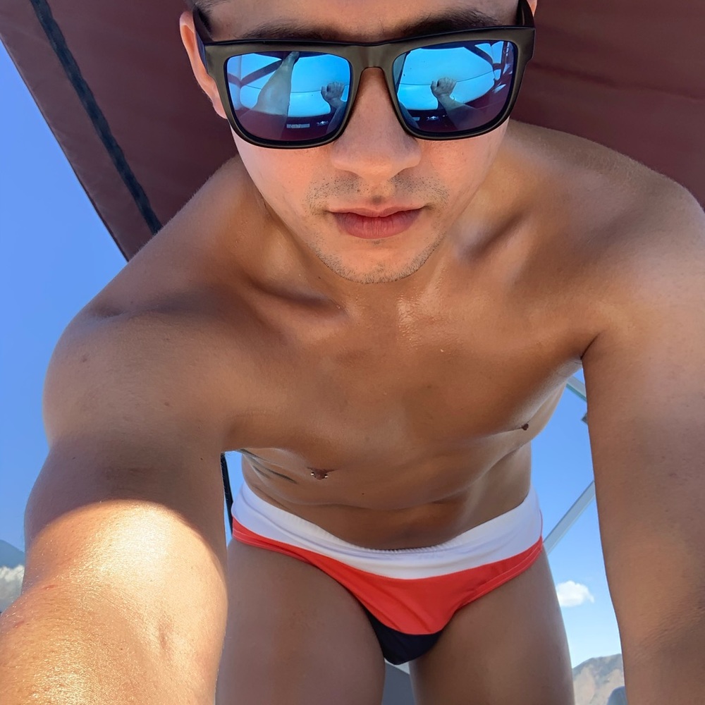 Meet Your Posher 💌